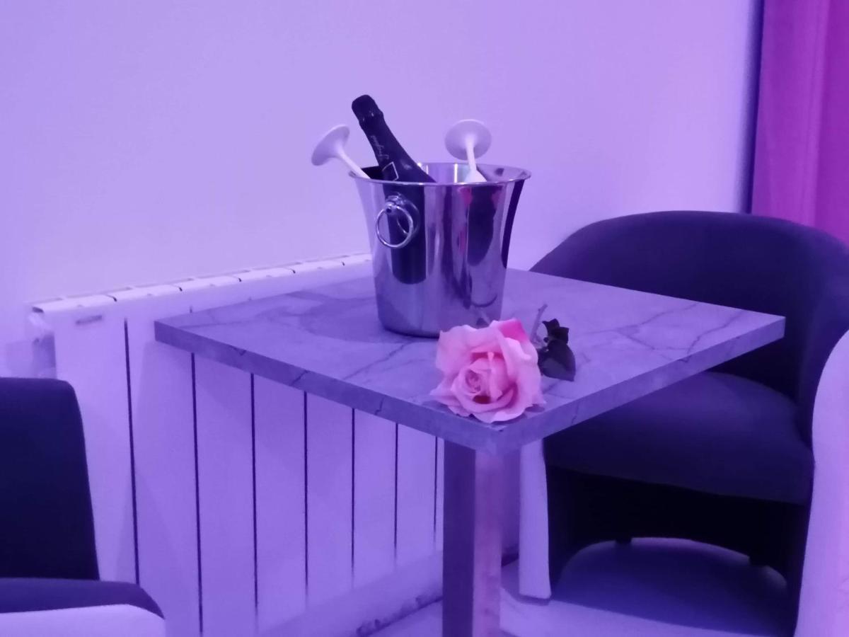 Jacuzzi Romantique 15 Min Etretat 2 Fecamp Exterior photo